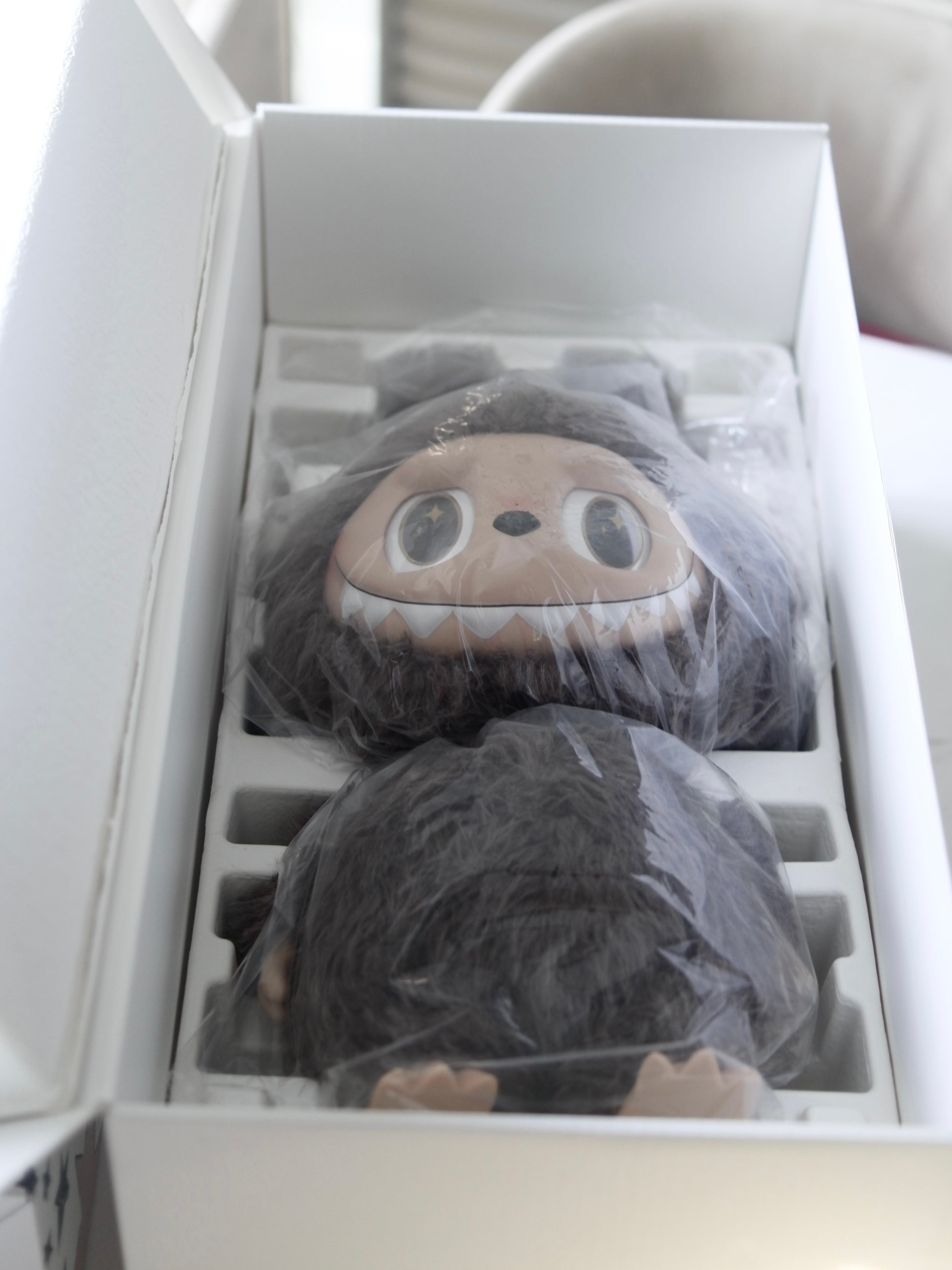 Labubu ZIMOMO I Found You Vinyl Doll + Tote Bag