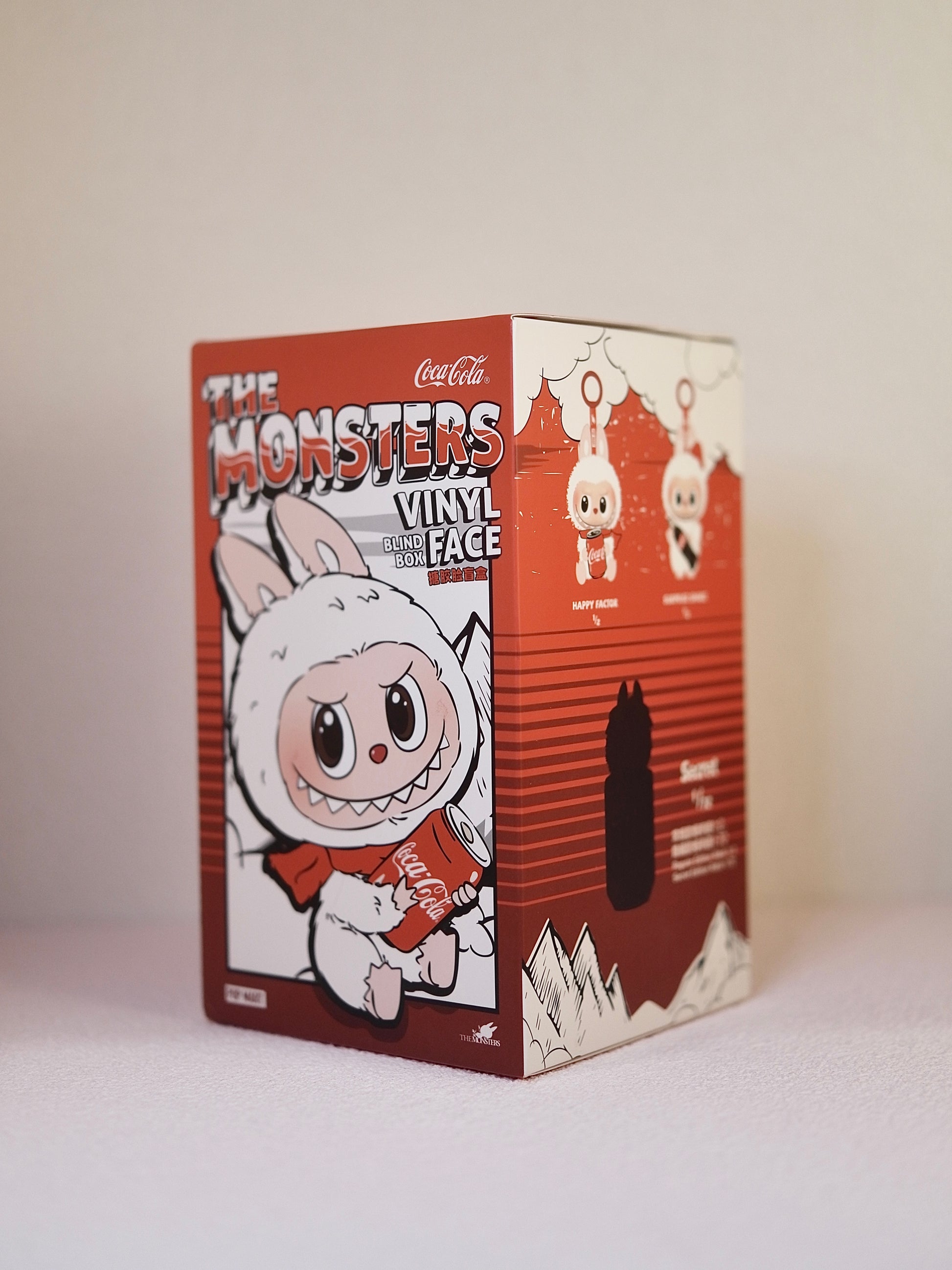 THE MONSTERS COCA-COLA SERIES-SURPRISE SHAKE VINYL PLUSH FIGURE
