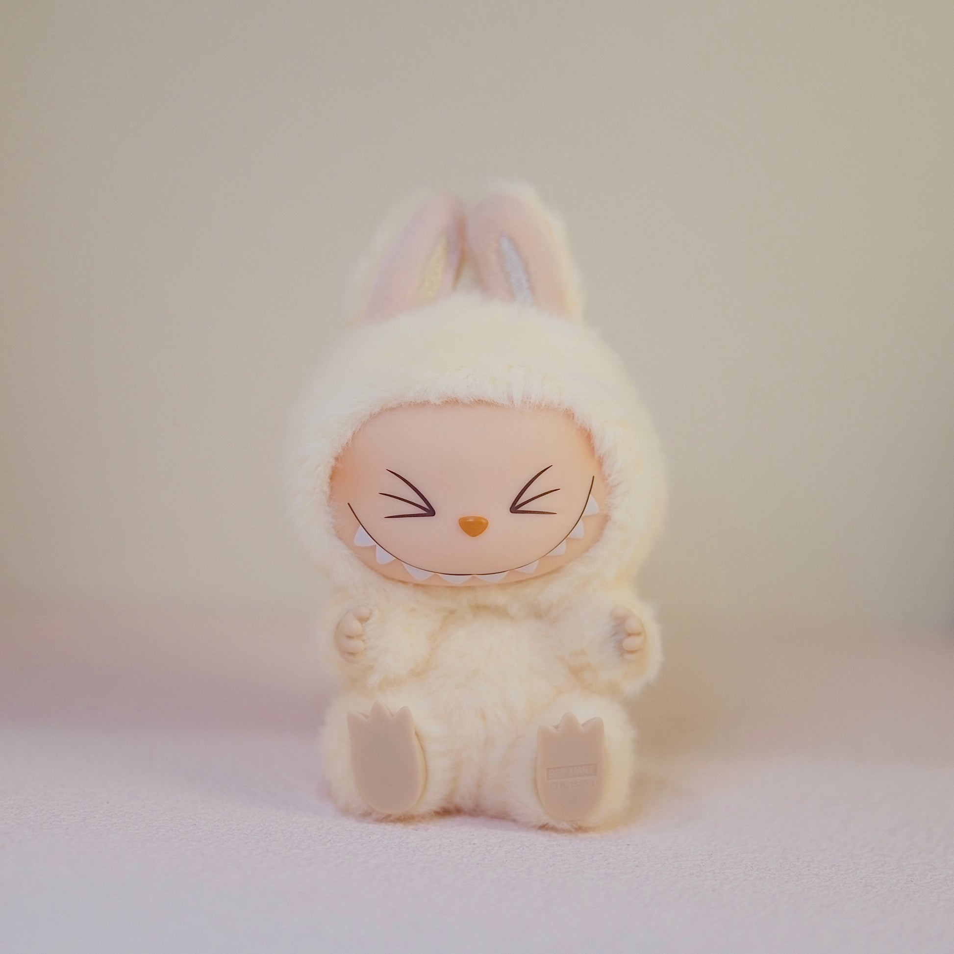 Labubu The Monsters - Have A Seat SISI Vinyl Plush Blind Box