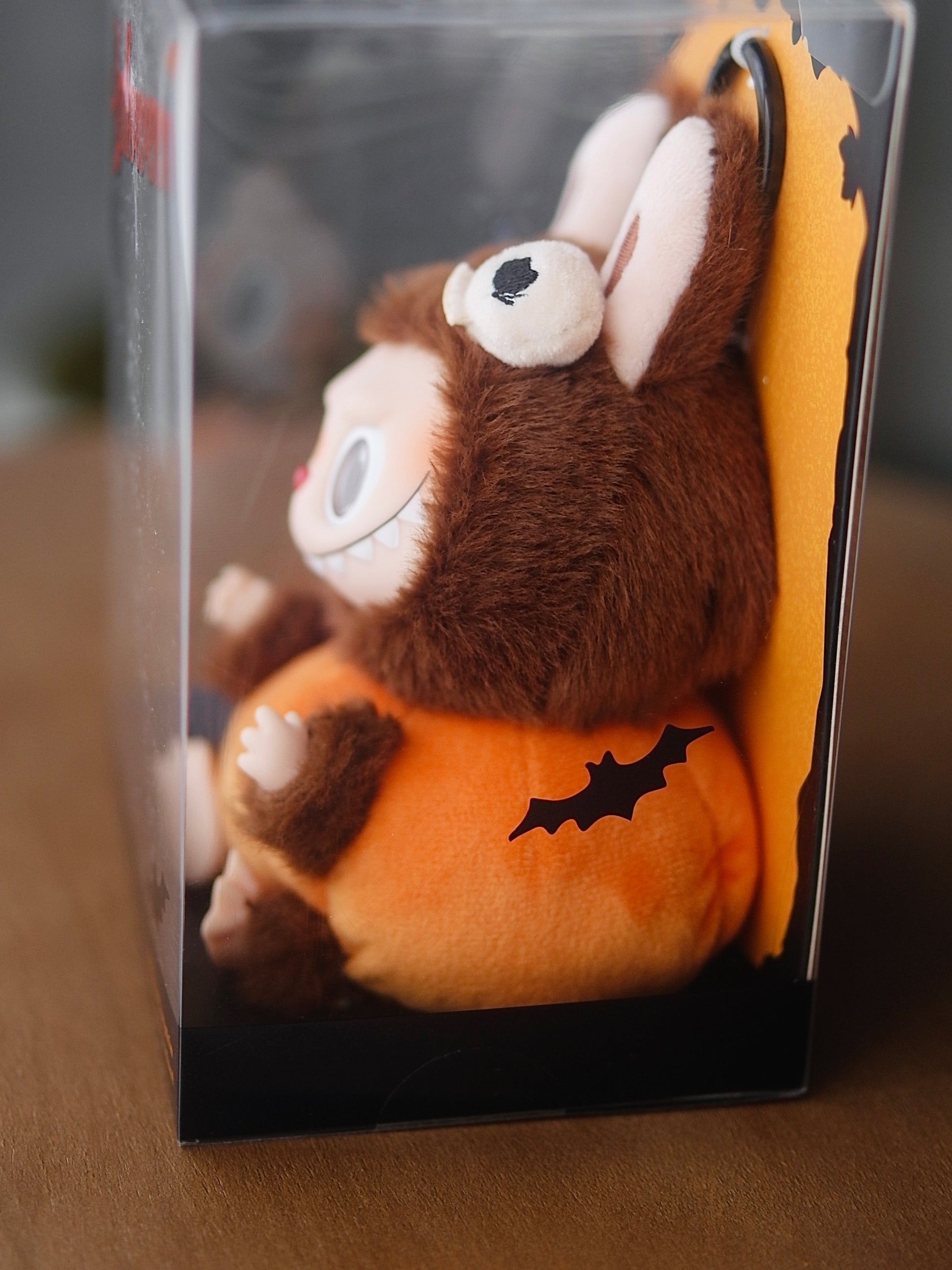 Labubu The Monsters- Happy Halloween Party Series Sitting Pumpkin Vinyl Plush Hanging Card