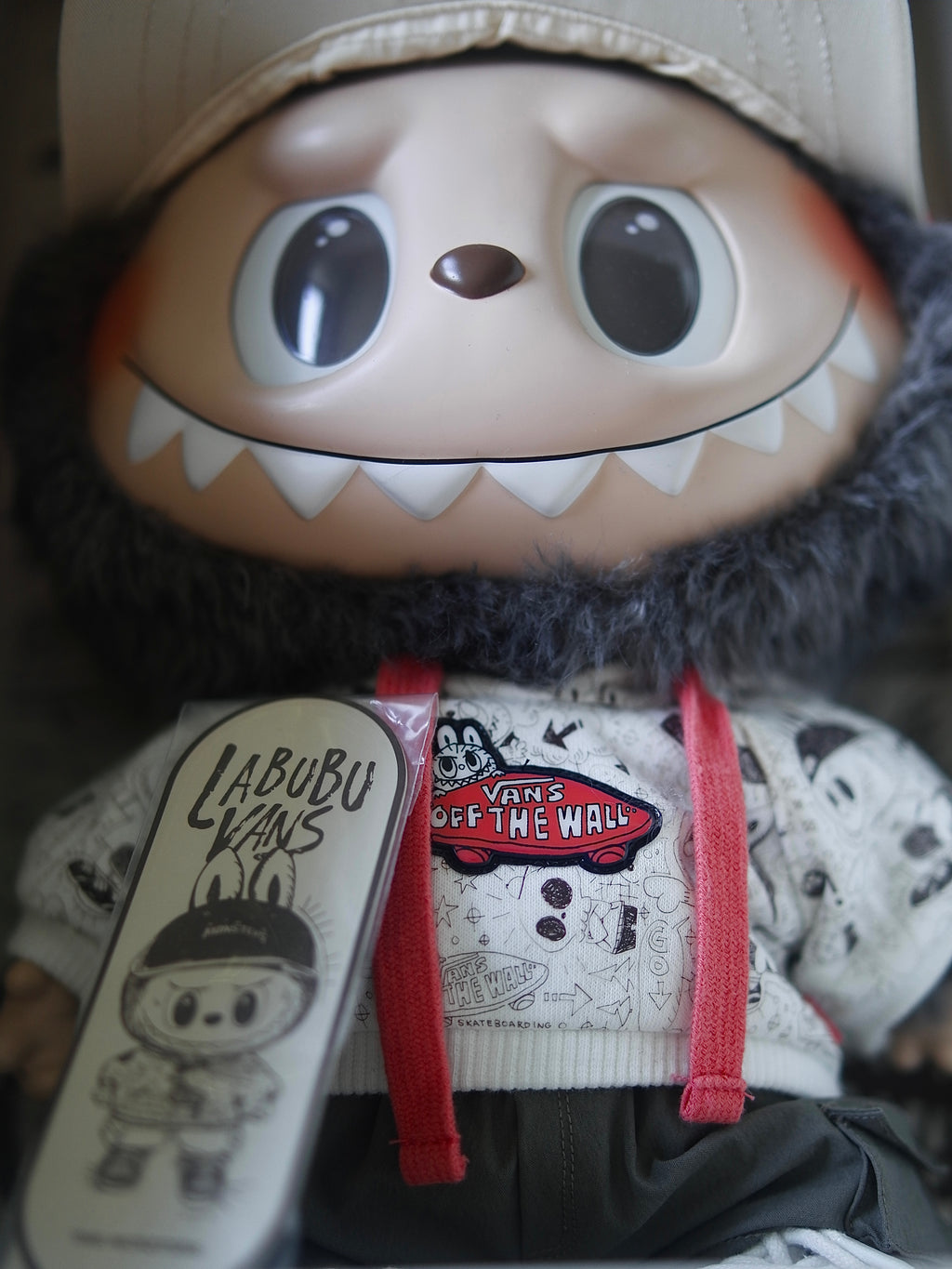 Labubu The Monsters x Vans Oldskool Monsters Forever Vinyl Plush Doll (Limited to 3275 Worldwide)