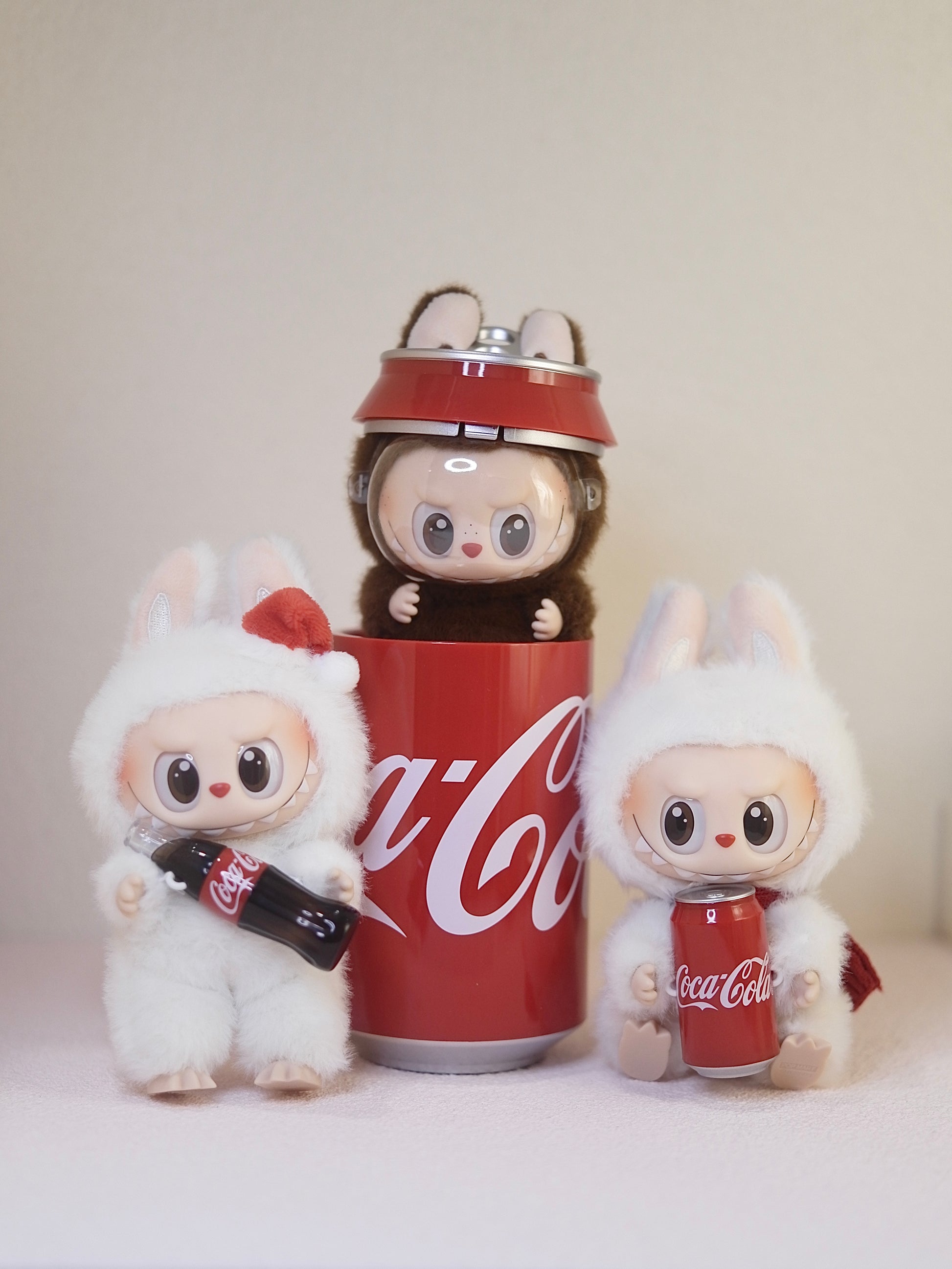 THE MONSTERS COCA-COLA SERIES-MYSTERIOUS GUEST (SECRET EDITION) VINYL PLUSH FIGURE