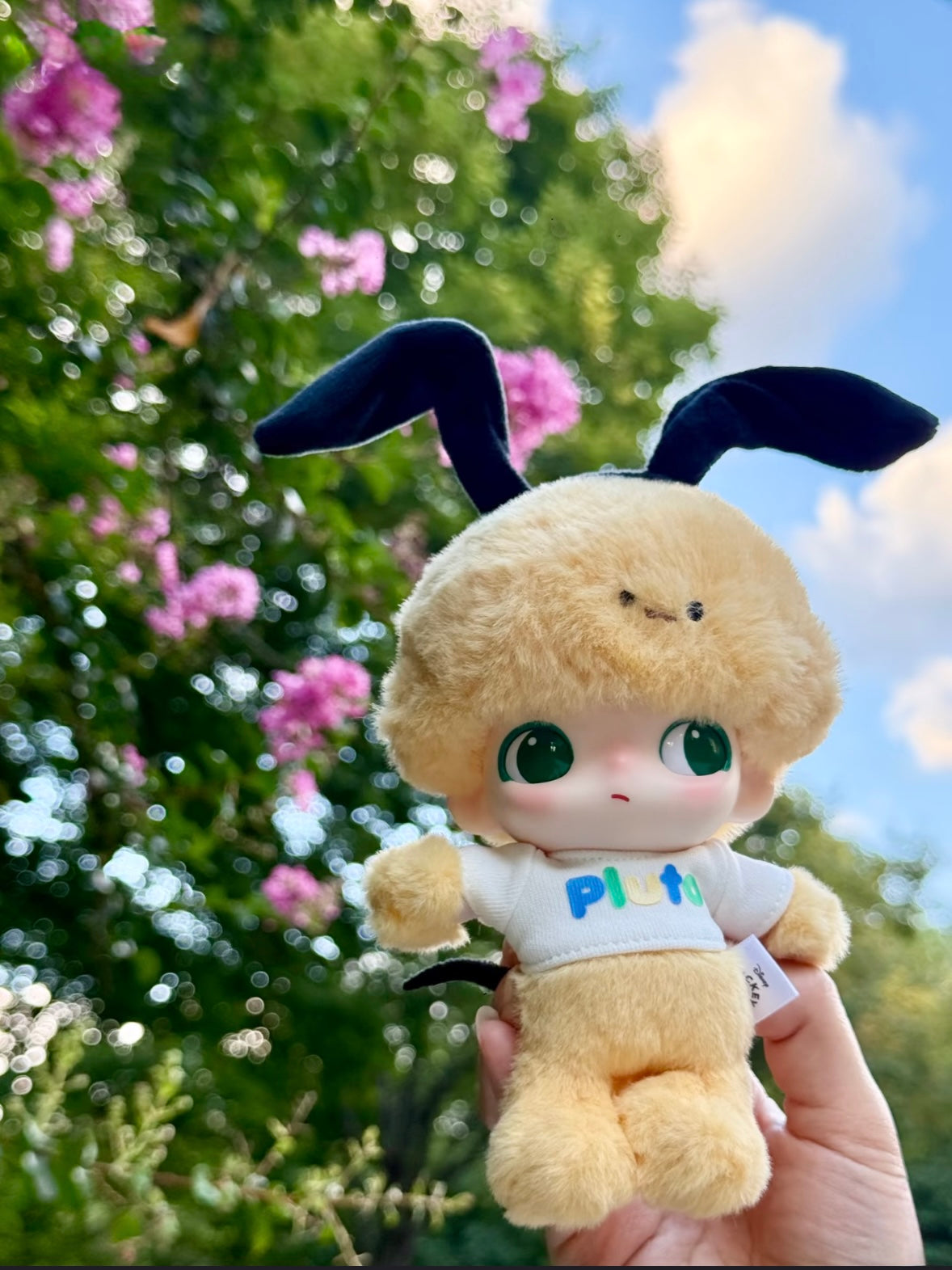 DIMOO World x Disney Series - Pluto's House Vinyl Plush Keychain