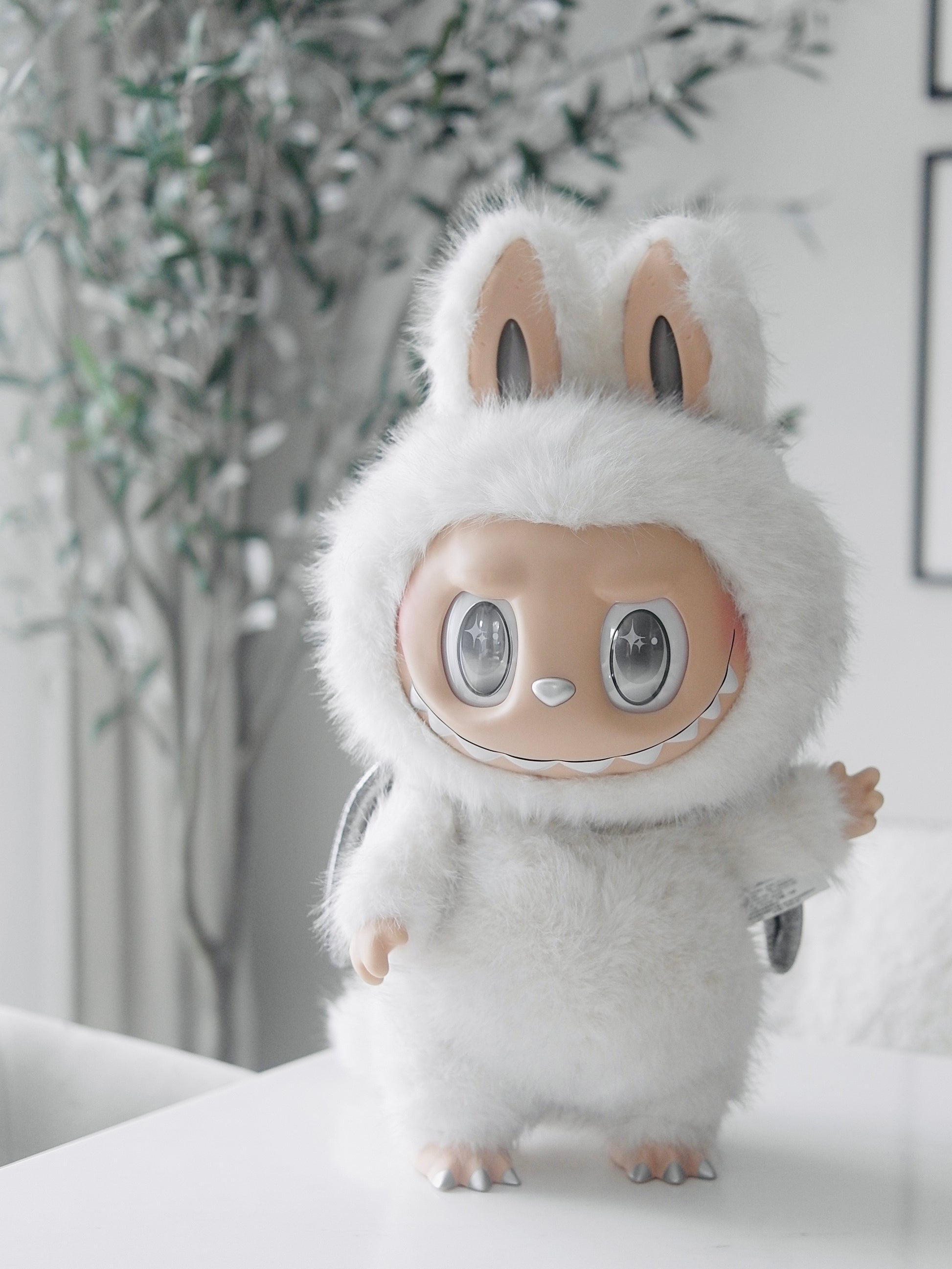 Labubu Zimomo Angel in Clouds Figure + Tote Bag