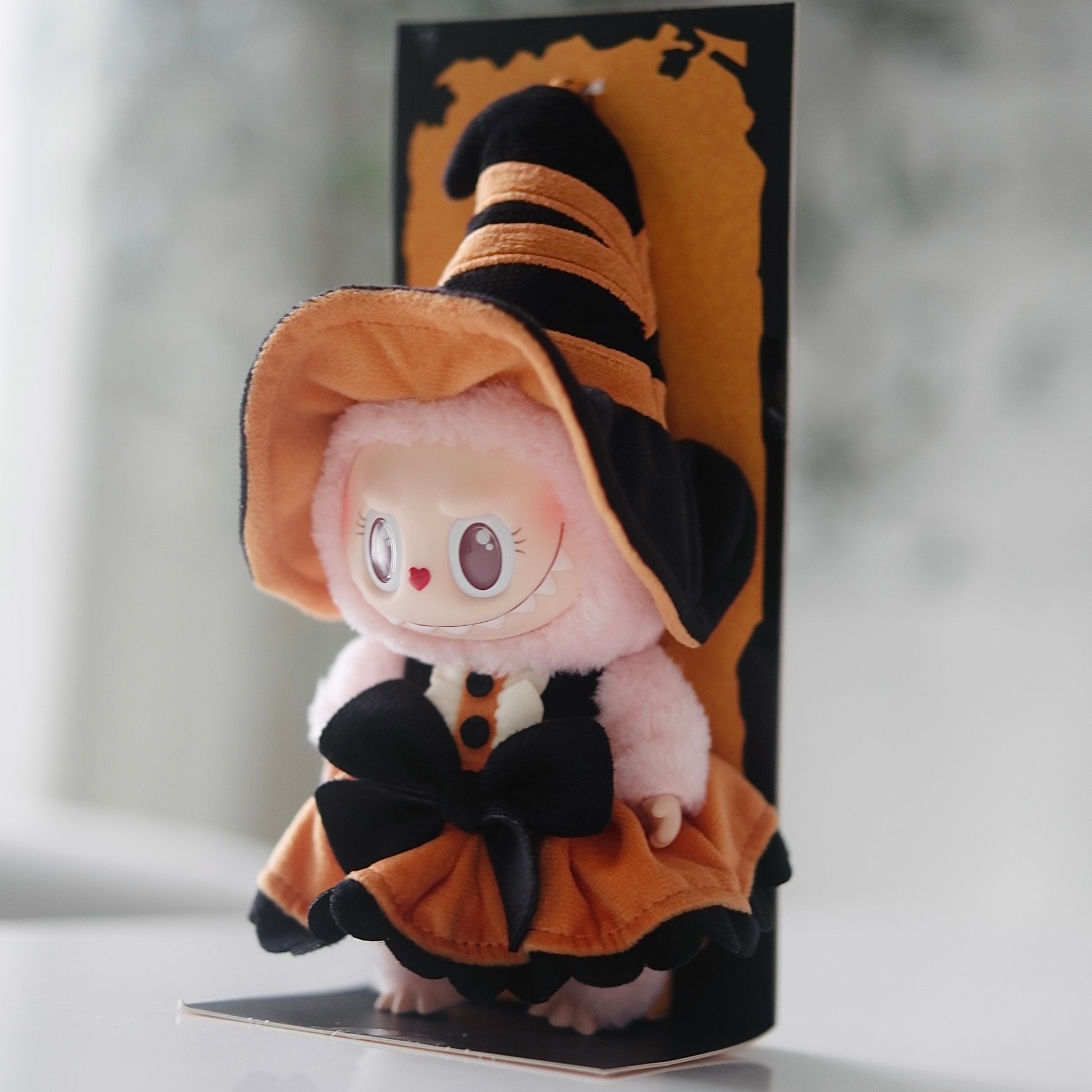 Labubu The Monsters Magic of Pumpkin Mokoko (Pop Land Exclusive) Vinyl Plush Pendant