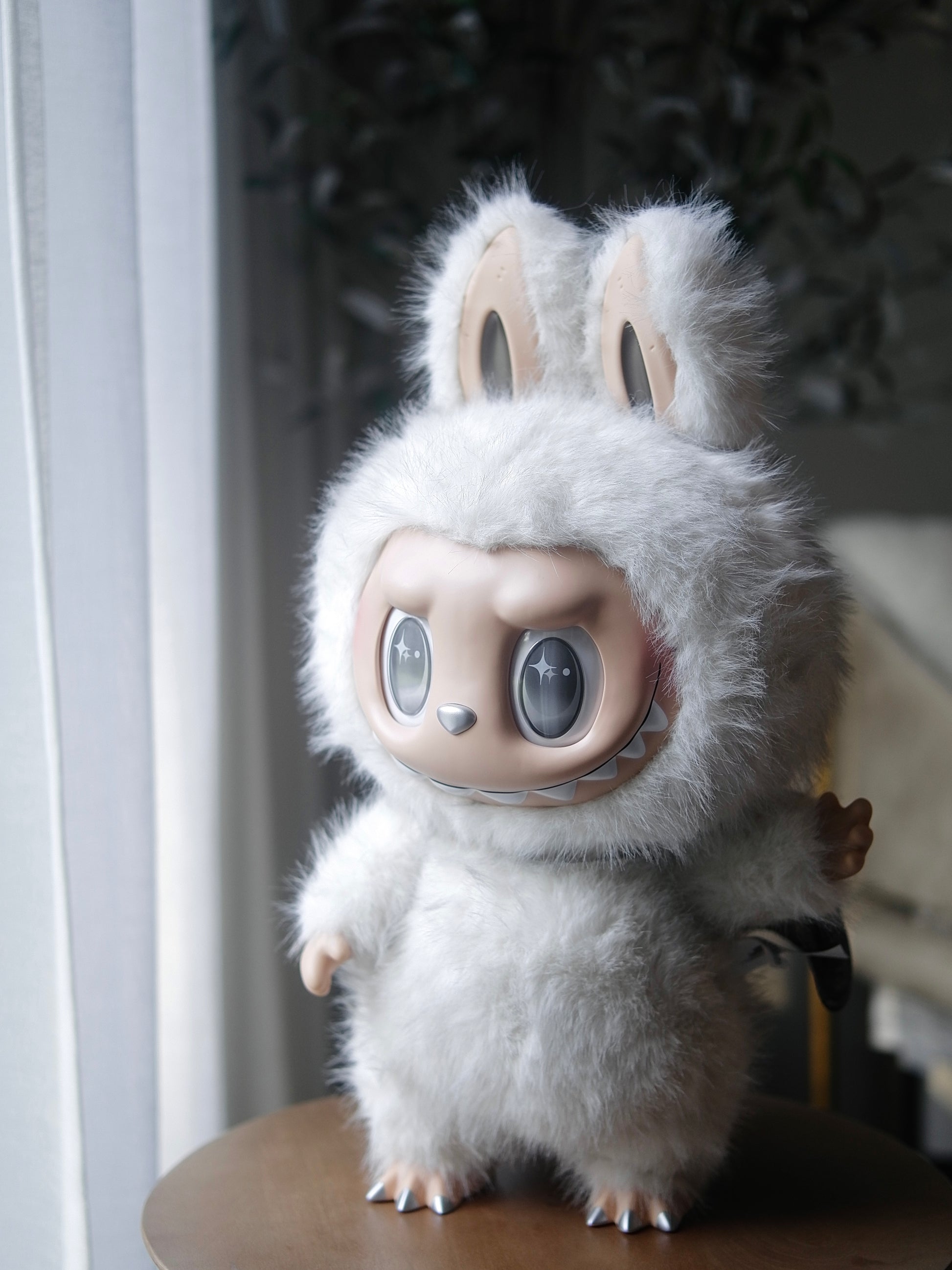 Labubu Zimomo Angel in Clouds Figure + Tote Bag